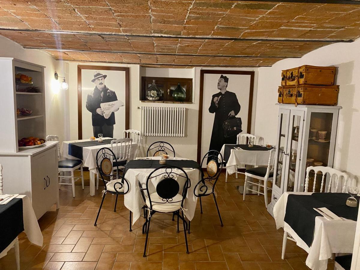 B&B Stazione Don Camillo เบรซเชลโล ภายนอก รูปภาพ